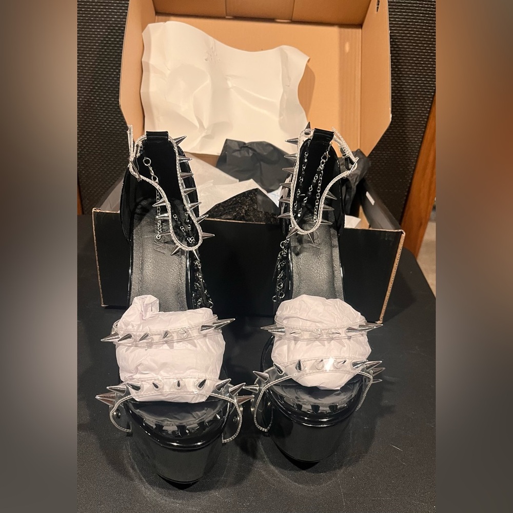 Spiked Revelation Heels - Picture 7 of 9